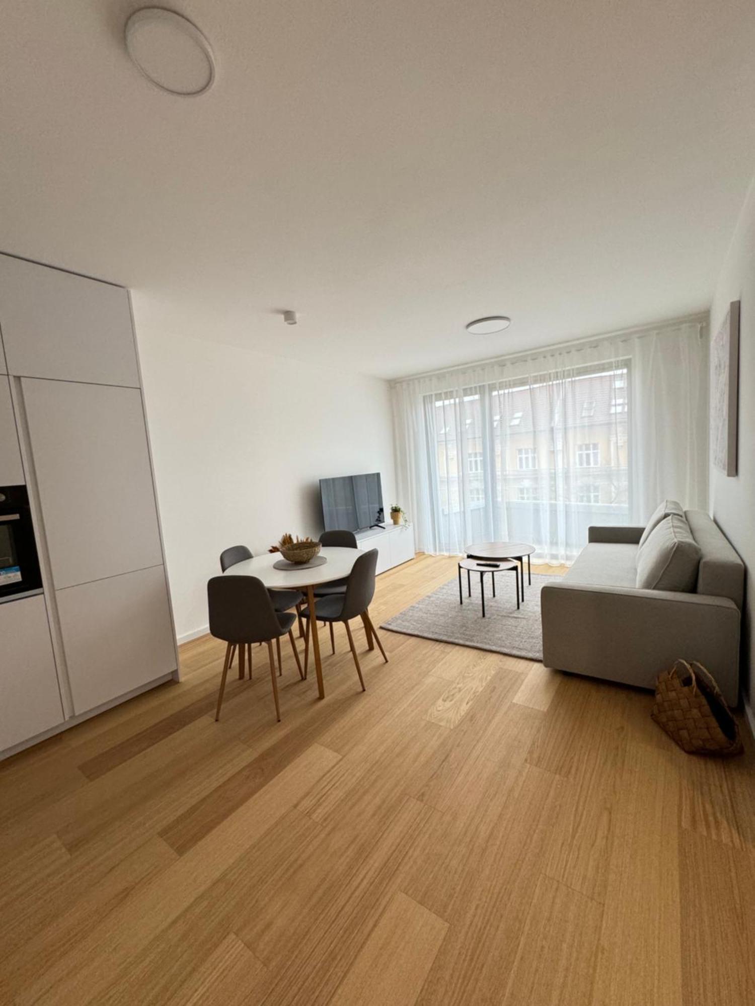Aurora Apartments Bratislava Eksteriør bilde