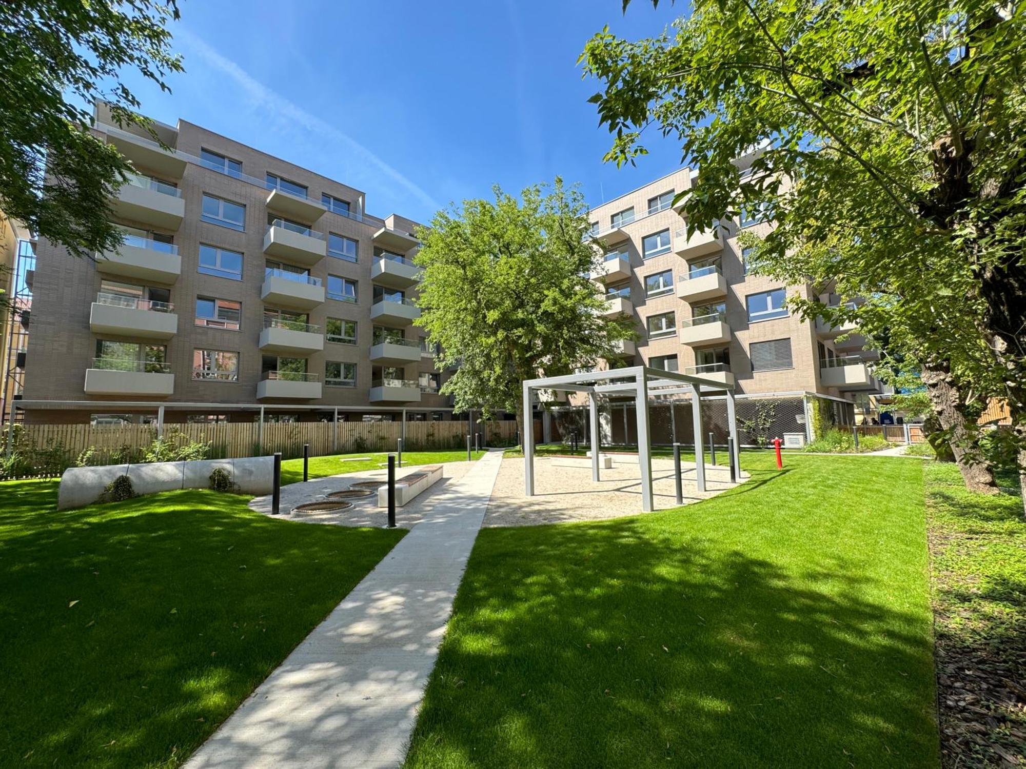 Aurora Apartments Bratislava Eksteriør bilde