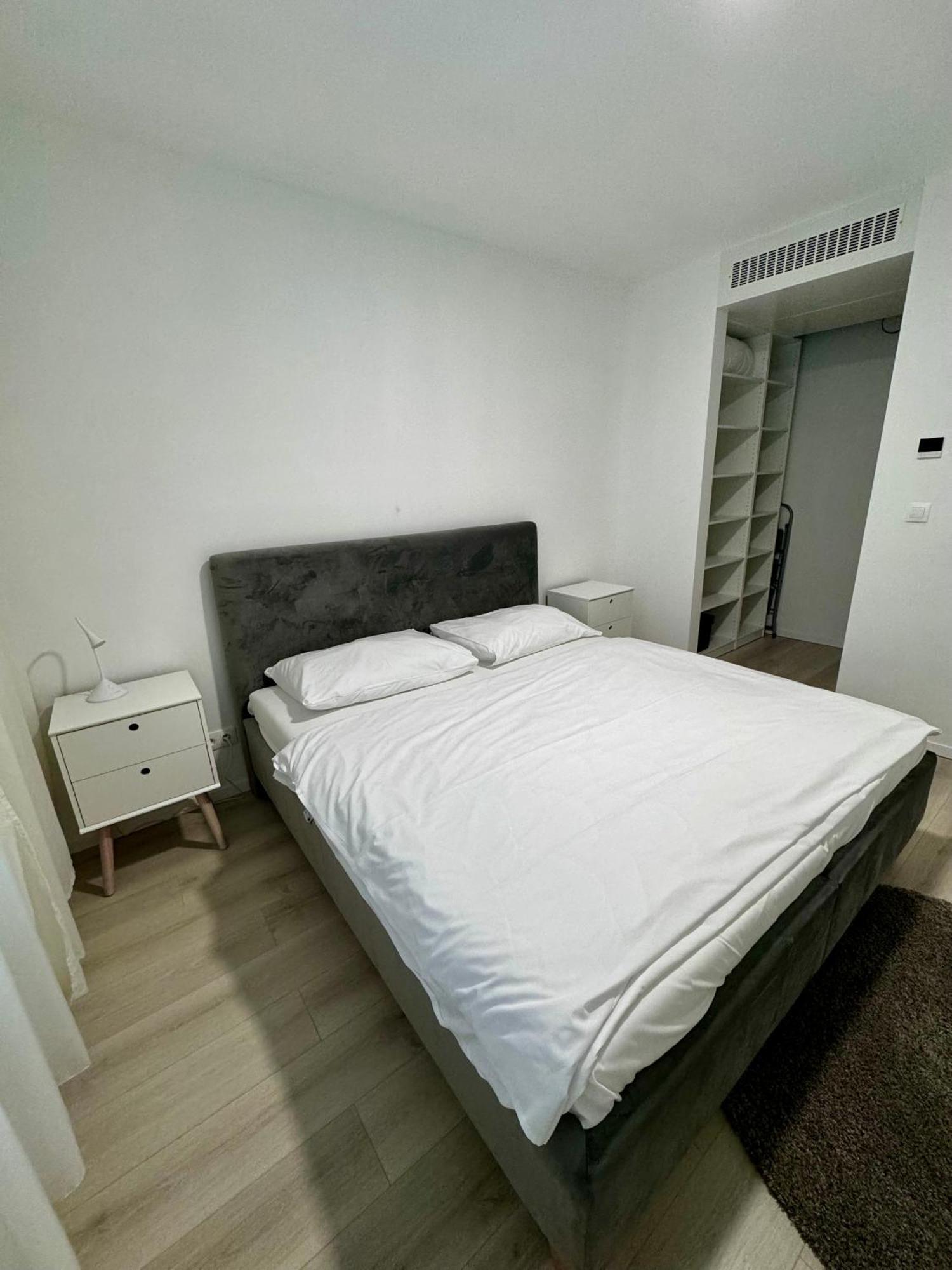 Aurora Apartments Bratislava Eksteriør bilde